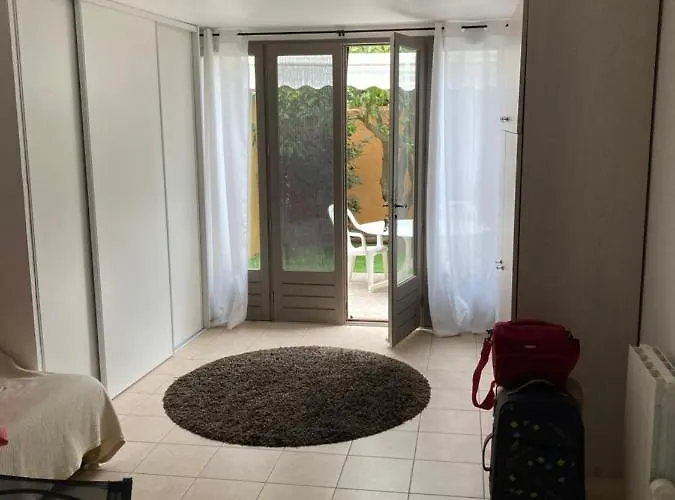 Apartament Pied Dans L Eau *